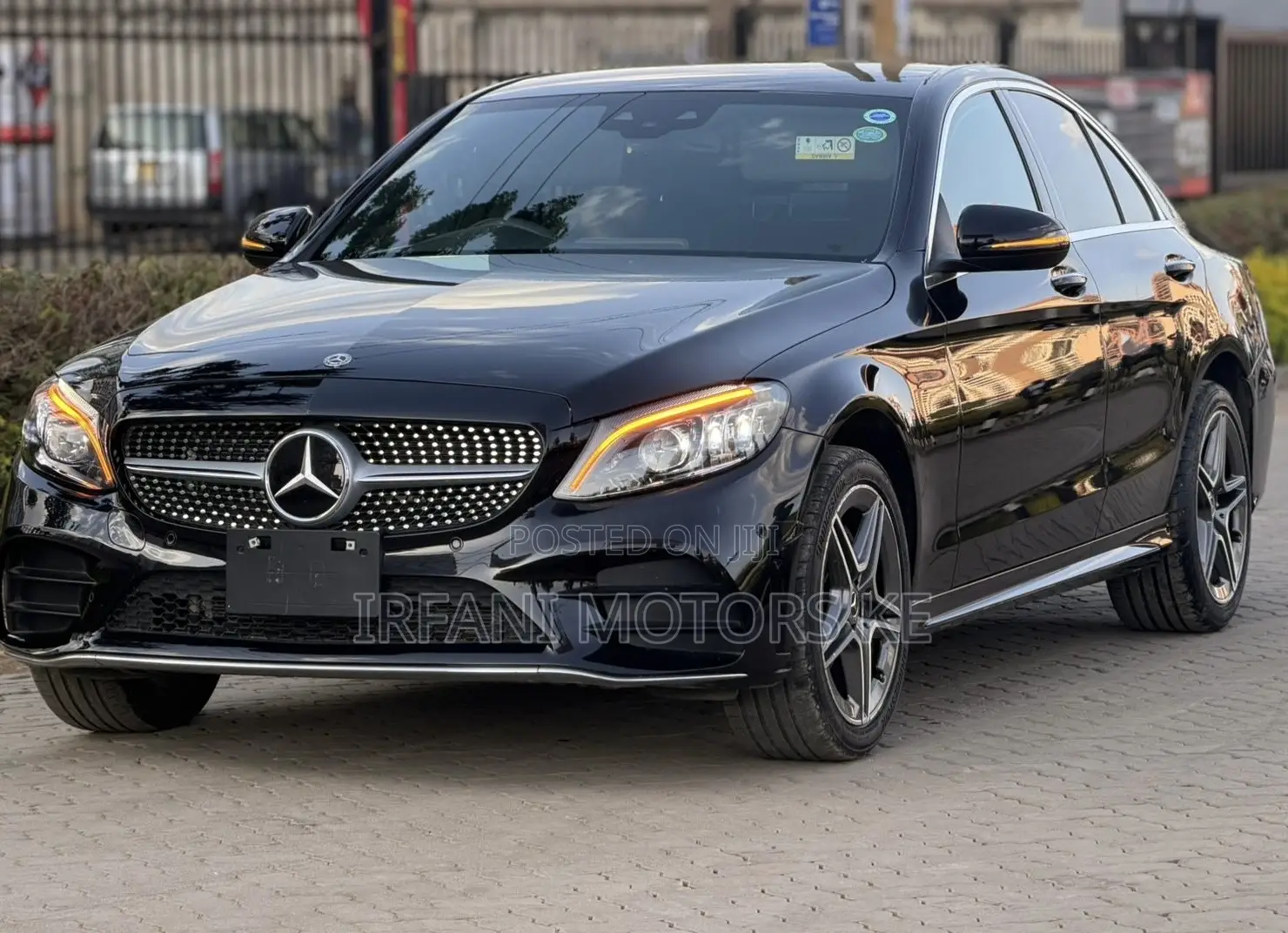 Mercedes-Benz C200 2019 Black