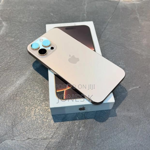 Apple iPhone 16 Pro Max 256 GB Gold - thumbnail 3
