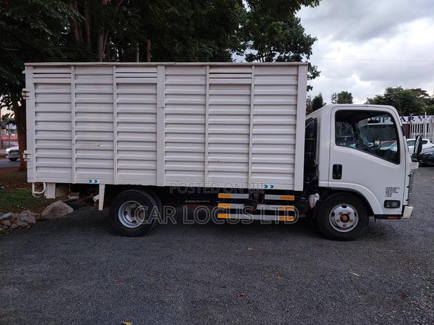 Isuzu NMR Truck - thumbnail 20