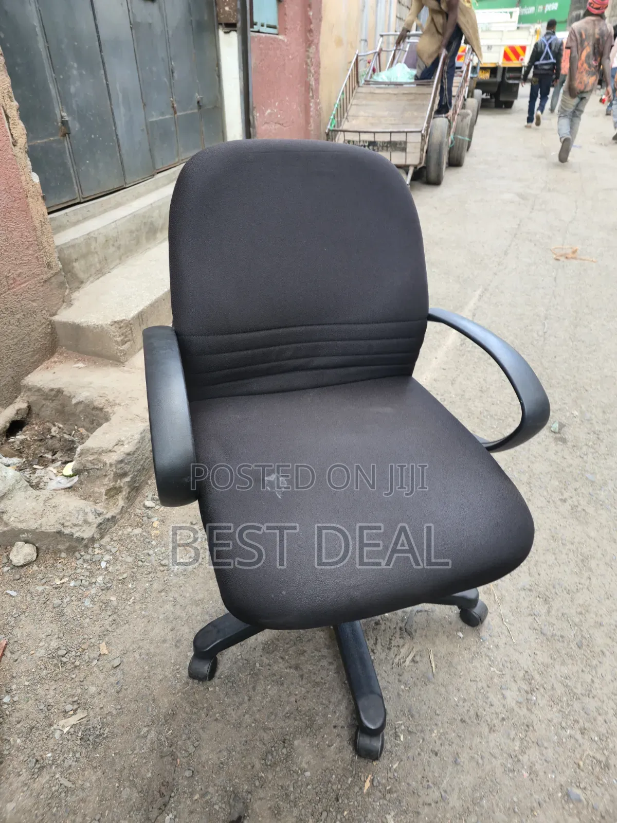 Used Office Chair Fabric Black