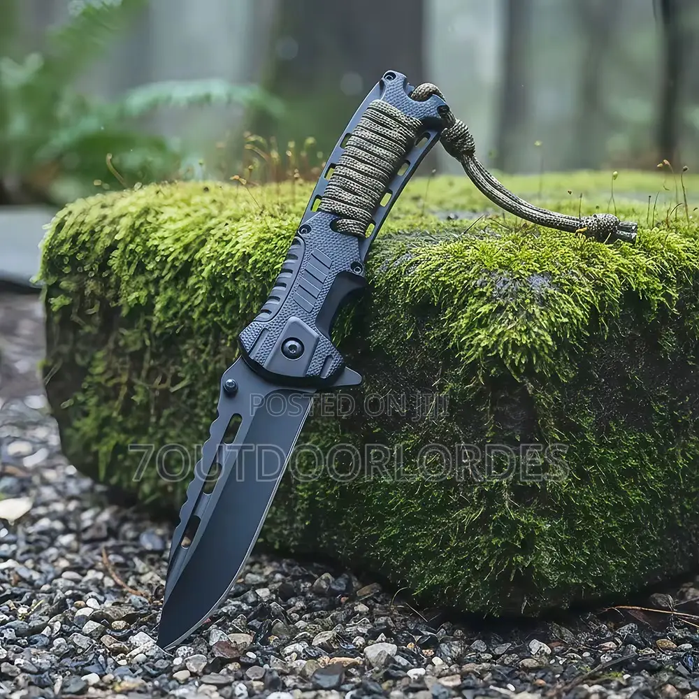 Tactical Survival Knife With Fire Starter
