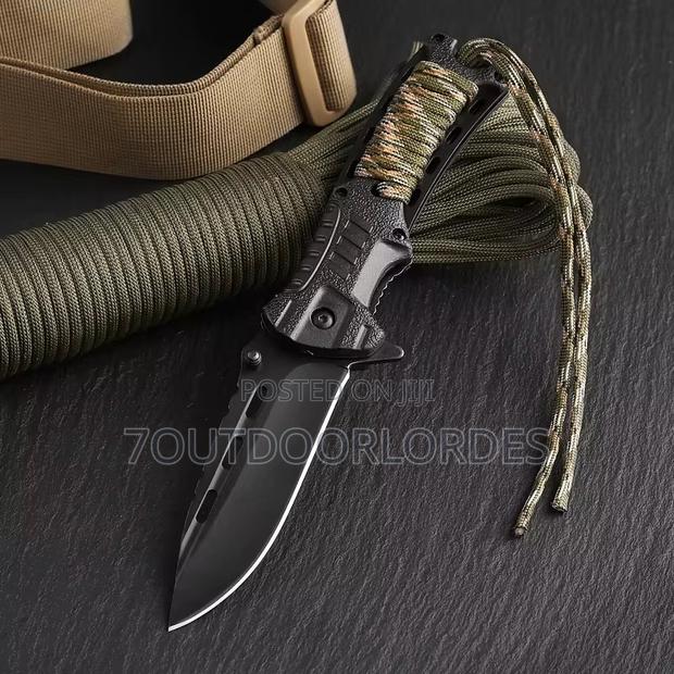 Tactical Survival Knife With Fire Starter - thumbnail 5