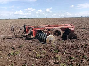 Tractor 24 Disc Baldan Harrow