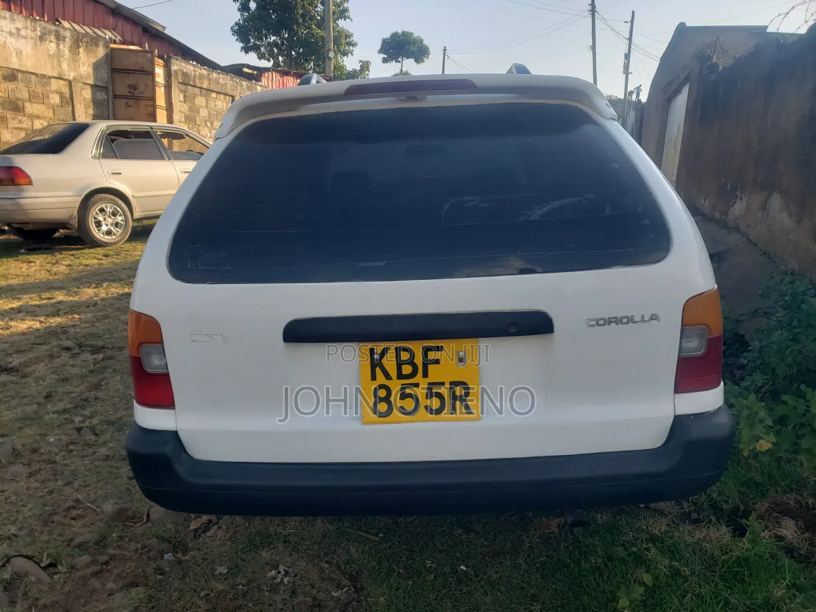 Toyota Corolla 2004 White