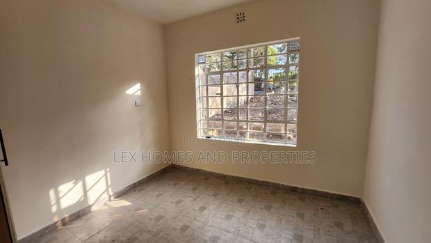 3bdrm Bungalow in Matasia for sale - thumbnail 12