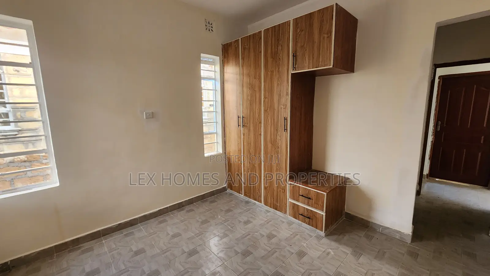 3bdrm Bungalow in Matasia for sale