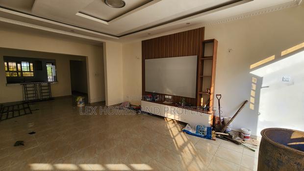 3bdrm Bungalow in Matasia for sale - thumbnail 2