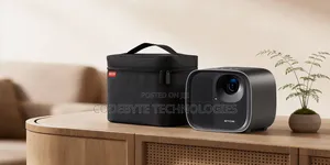 Etoe E3 Pro Projector
1080p Portable Projector