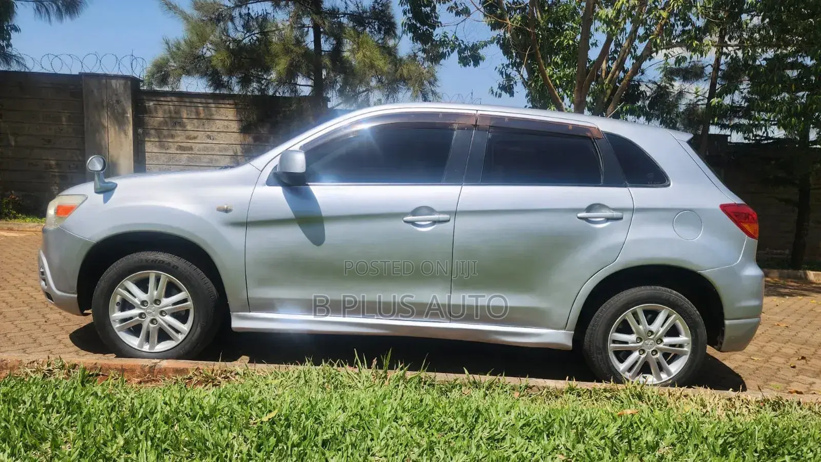 Mitsubishi RVR 2.0 2011 Silver