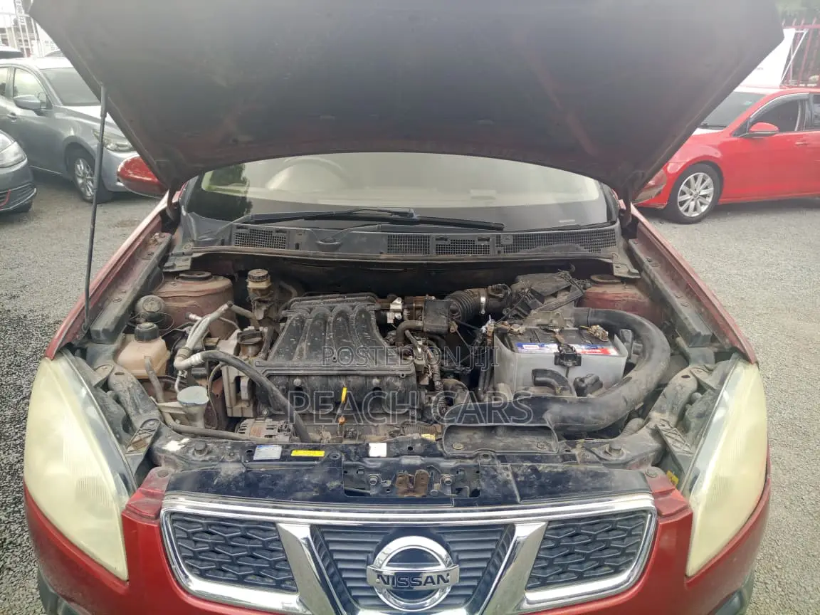 Nissan Dualis 2010 Red