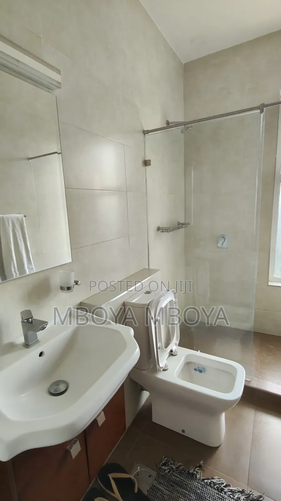 Furnished 4bdrm Apartment in Parklands for rent