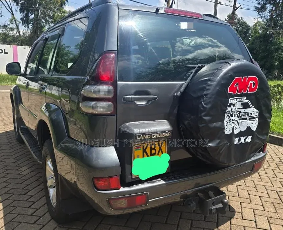 Toyota Land Cruiser Prado 2006 Gray
