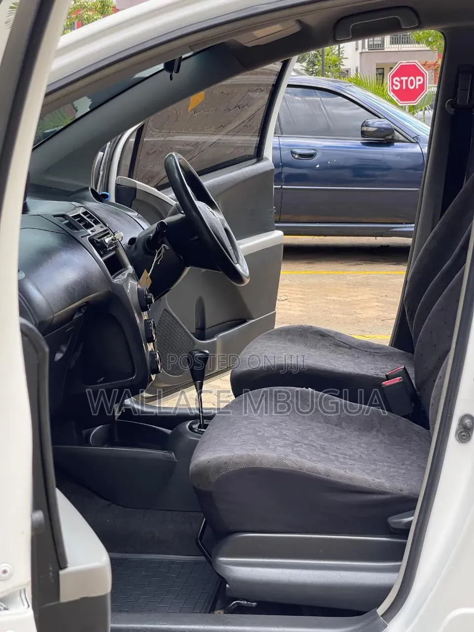 Nissan Serena 2014 Gray