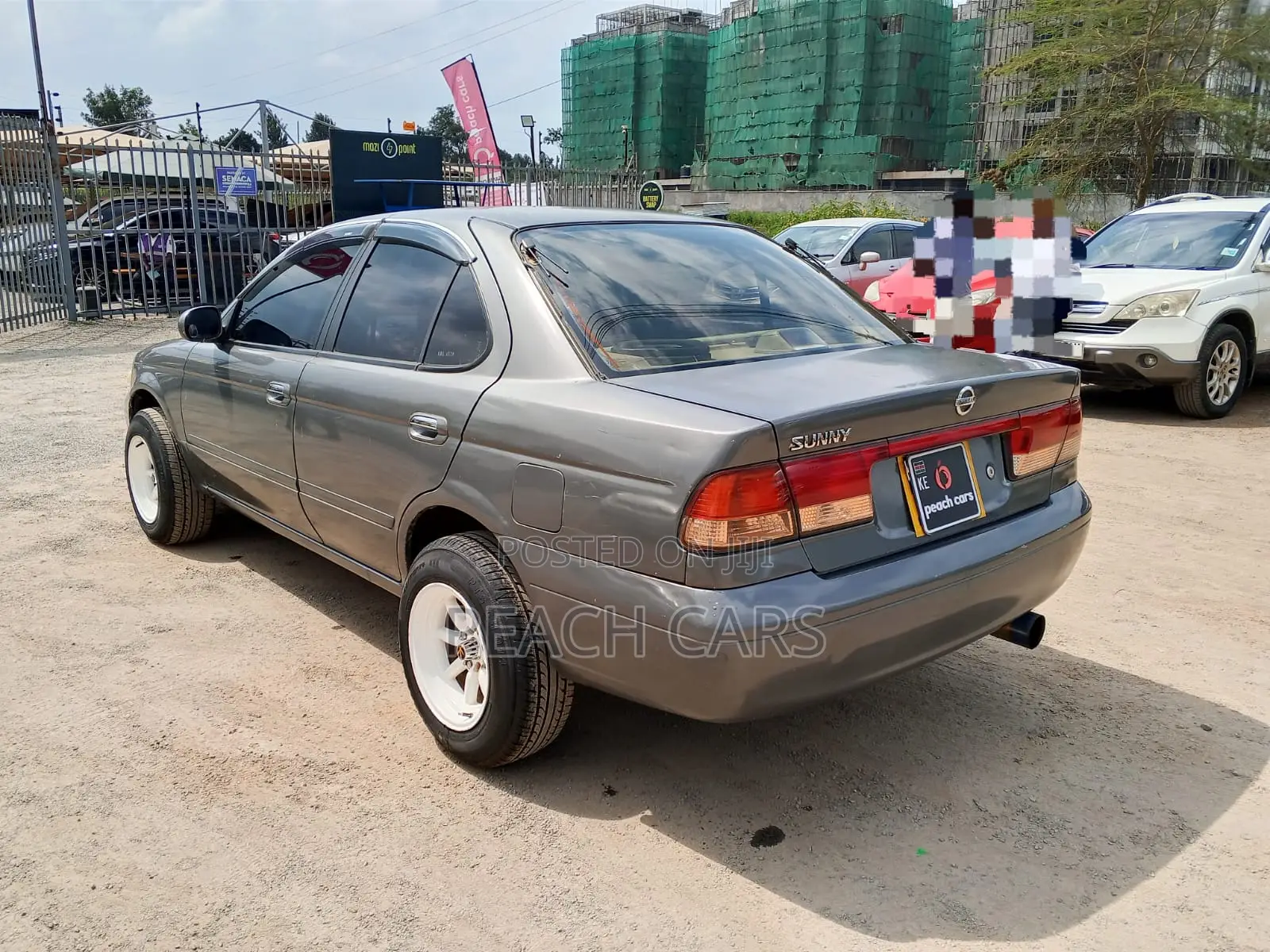 Nissan Sunny 2003 Silver