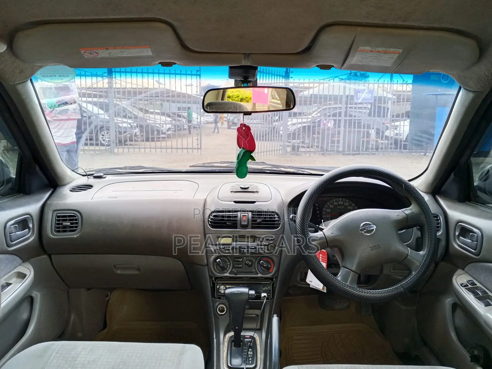 Nissan Sunny 2003 Silver