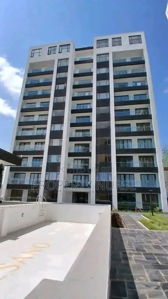 2bdrm Apartment in Gateway Mall Area for sale