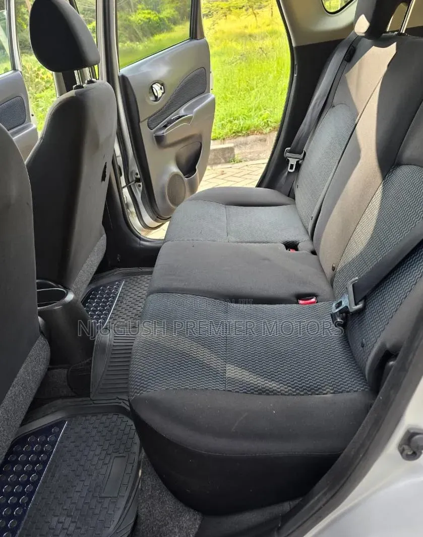 Nissan Note 2014 Silver