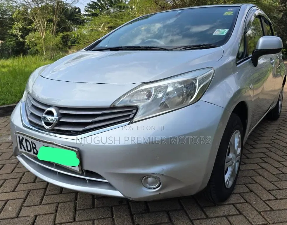 Nissan Note 2014 Silver