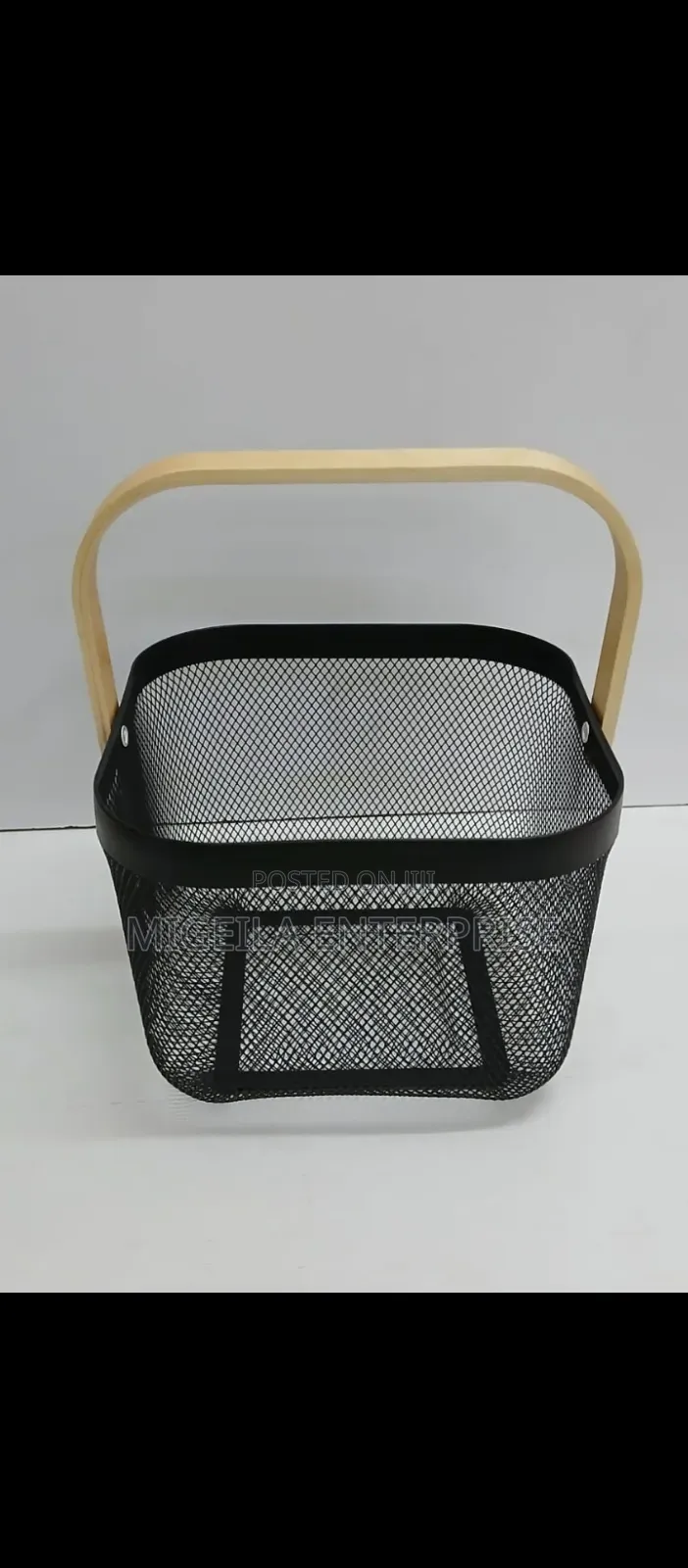 *Storage/Fruit Basket With Handles*