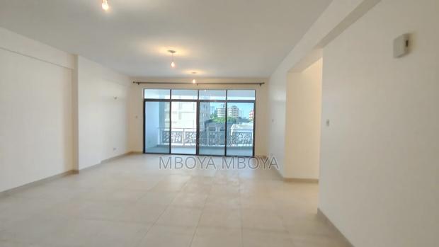 2bdrm Apartment in Parklands for rent - thumbnail 7