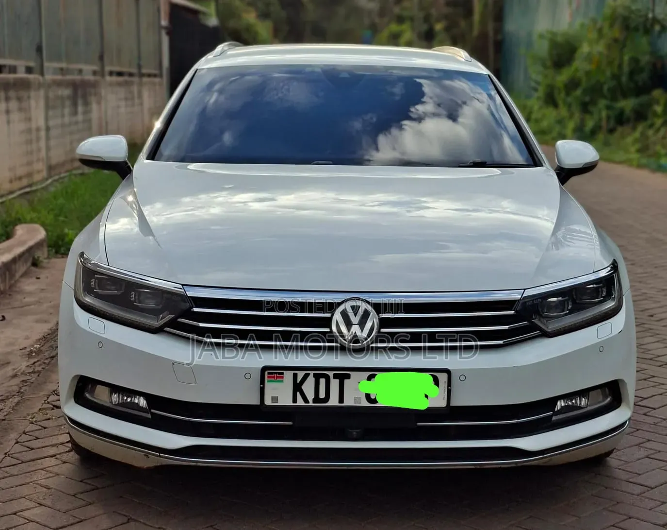Volkswagen Passat 2017 White