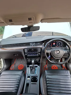 Volkswagen Passat 2017 White