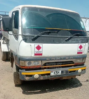 Mitsubishi Canter
