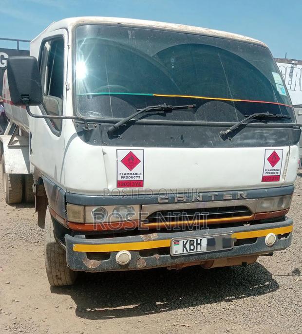 Mitsubishi Canter