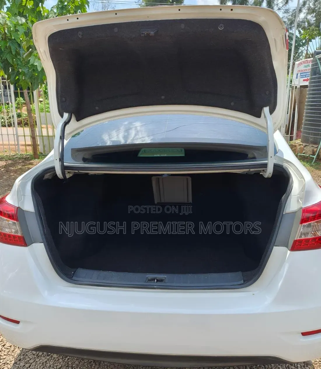 Nissan Sylphy 2012 White