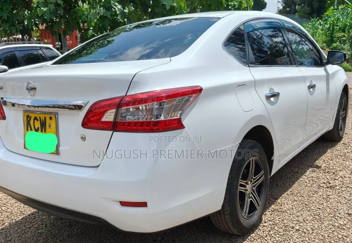 Nissan Sylphy 2012 White