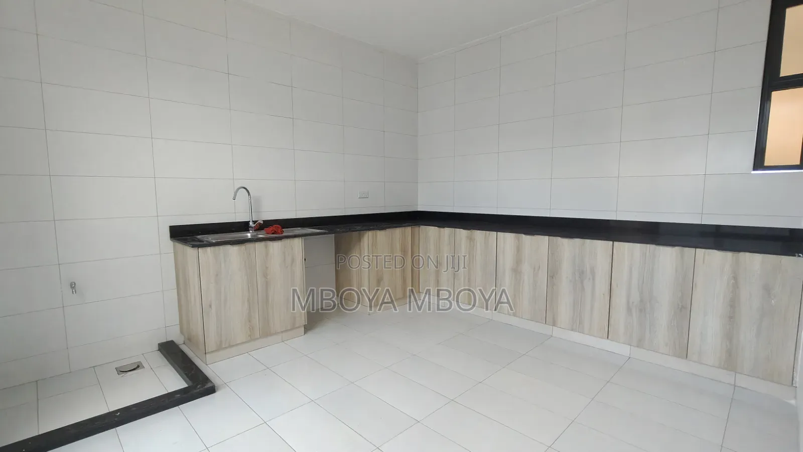 4bdrm Apartment in Parklands for rent