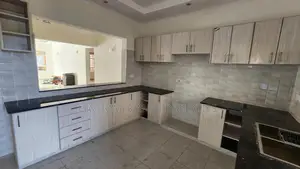 3bdrm Bungalow in Matasia for sale