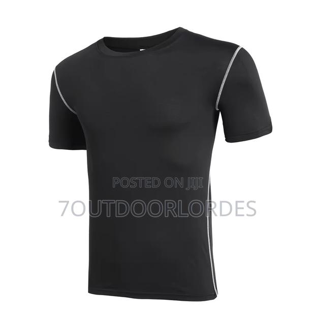 Short Sleeved Compression Tshirt - thumbnail 2