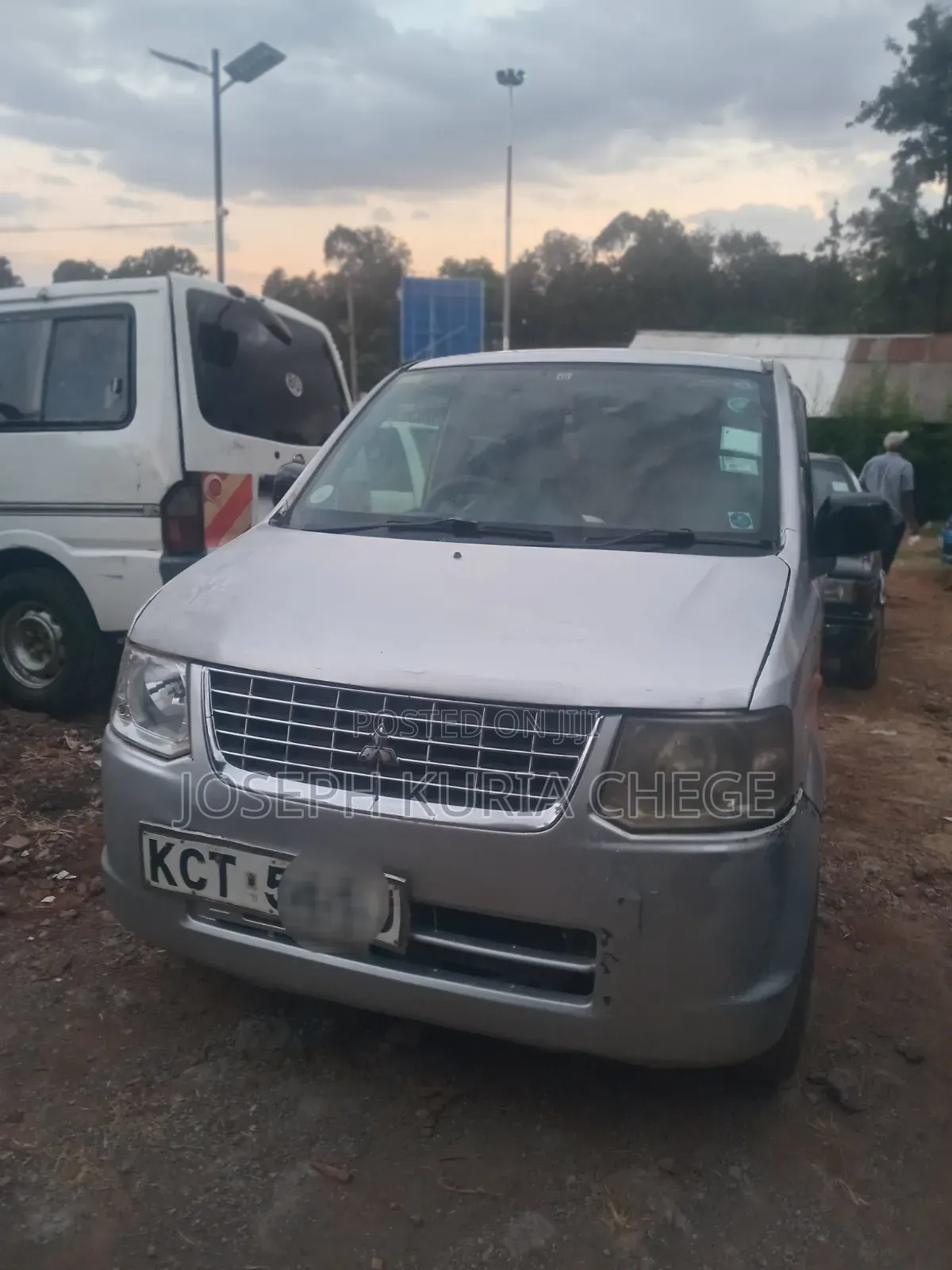 Mitsubishi EK Wagon 2011 Silver