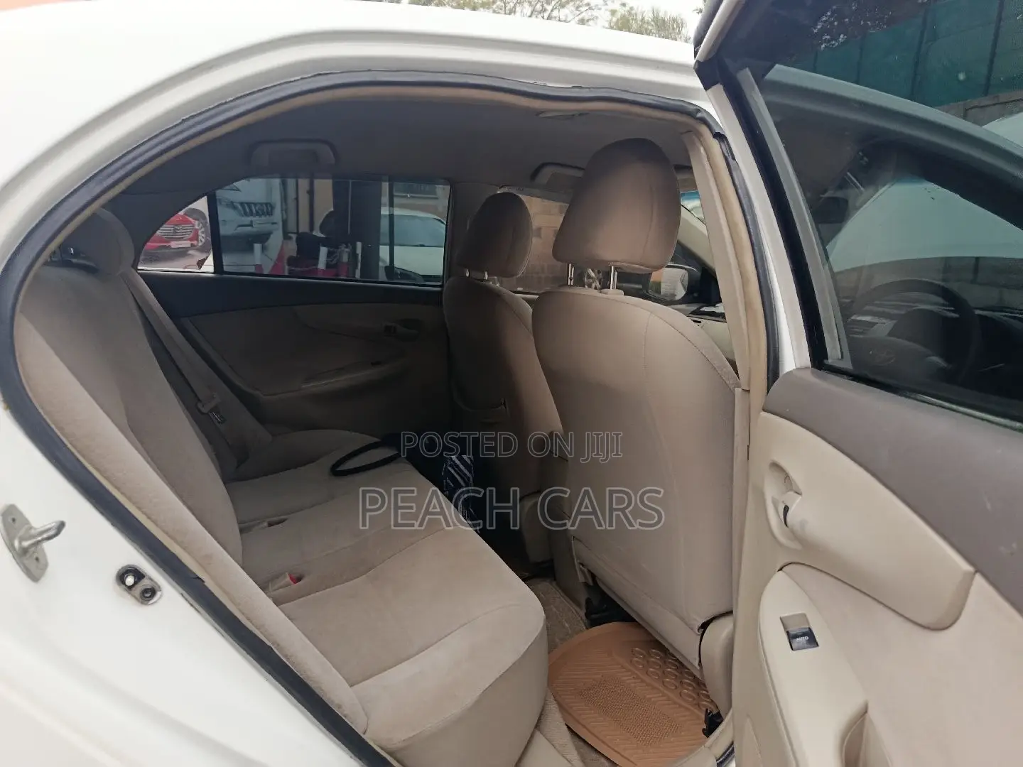 Toyota Axio 2010 White