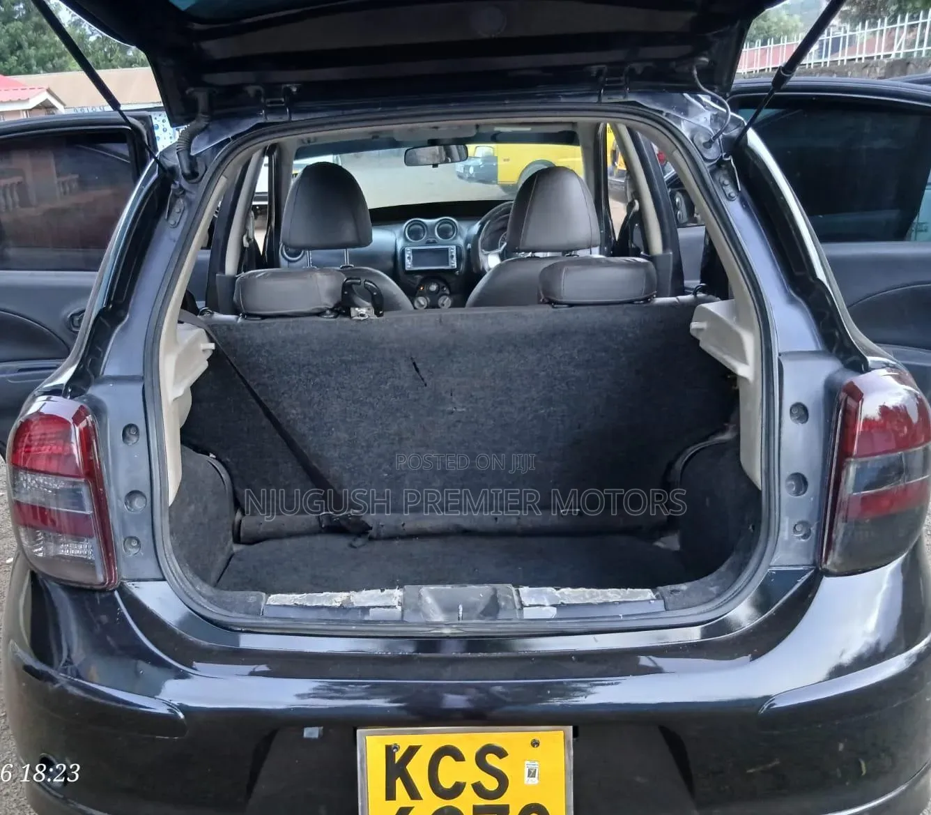 Nissan March 2012 Black
