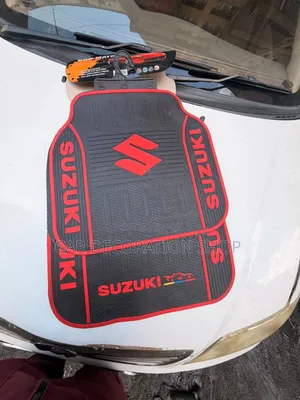 5pc Suzuki Red Logo Accents Vehicle Protection Floor Mats