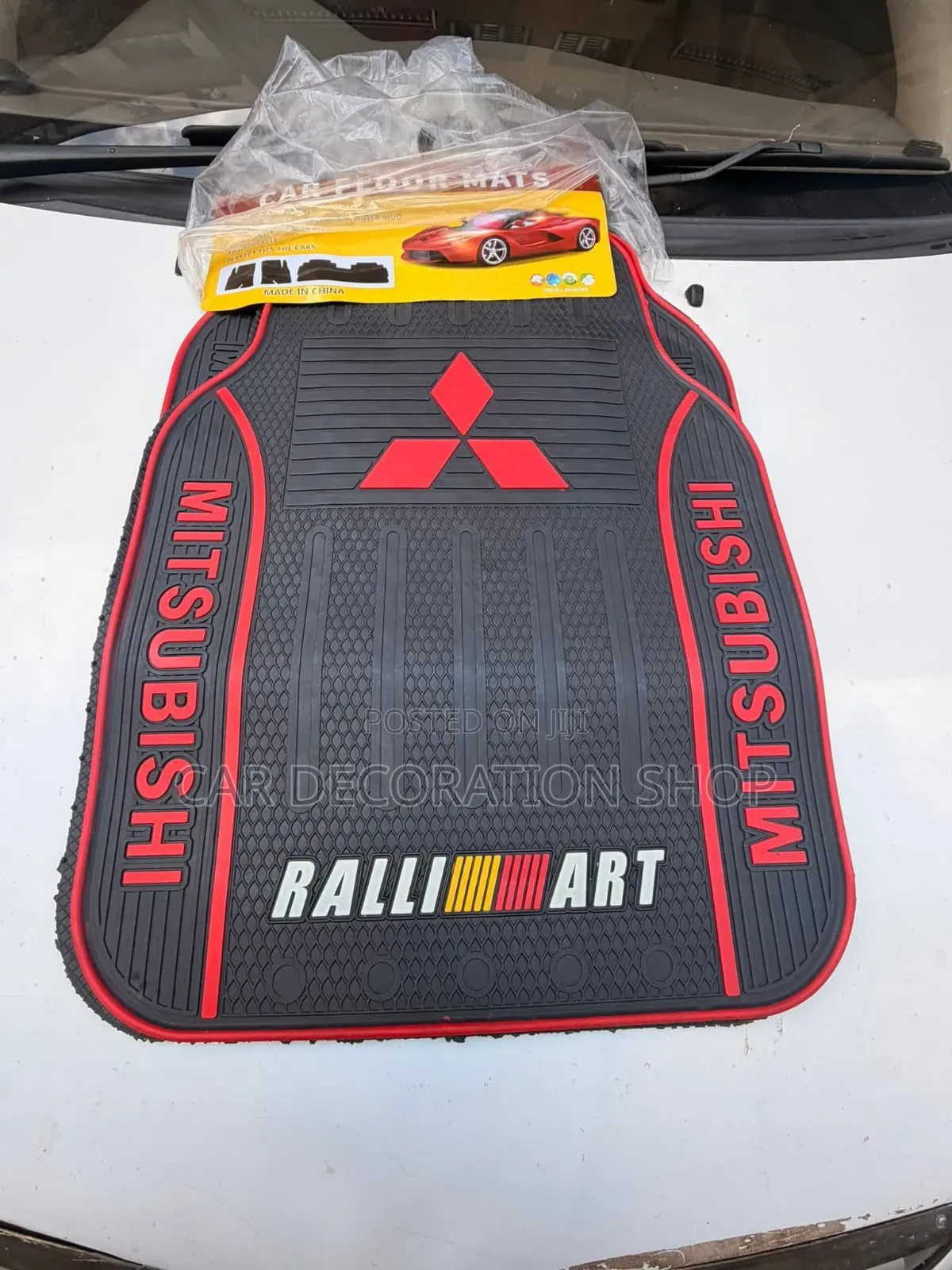 5pcs Mitsubishi Red Logo Accents Universal Custom _Fit Floor Mats