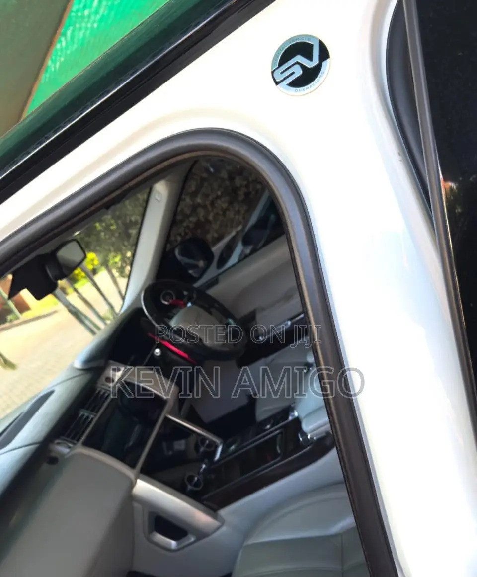 Land Rover Range Rover Vogue 2014 White