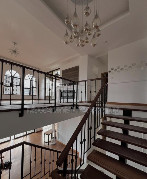 4bdrm Duplex in Kilimani for rent