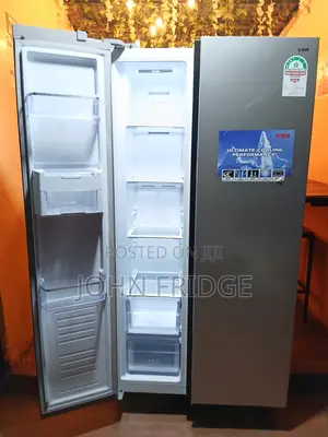Von Side-by-Side Refrigerator