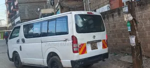 Toyota HiAce 2013 White