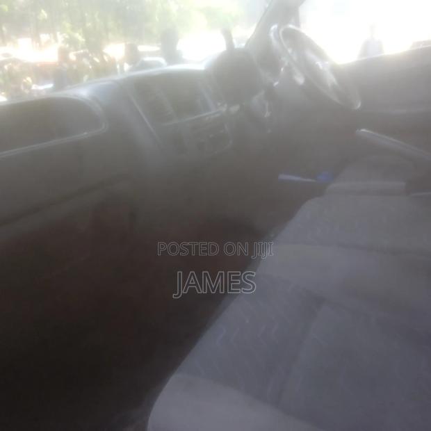 Isuzu NKR Kay Enclosed - thumbnail 4