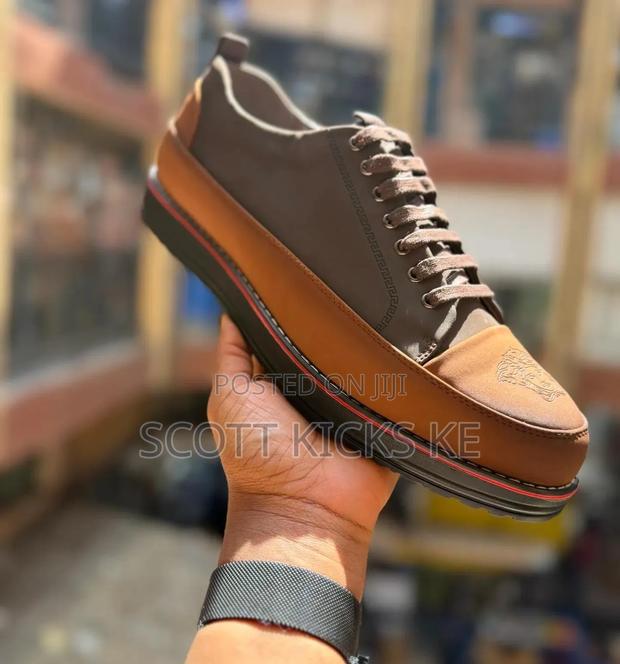 Versace Highquality Casuals - thumbnail 3