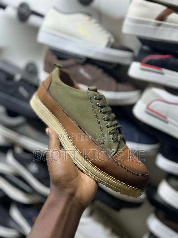Versace Highquality Casuals - thumbnail 5