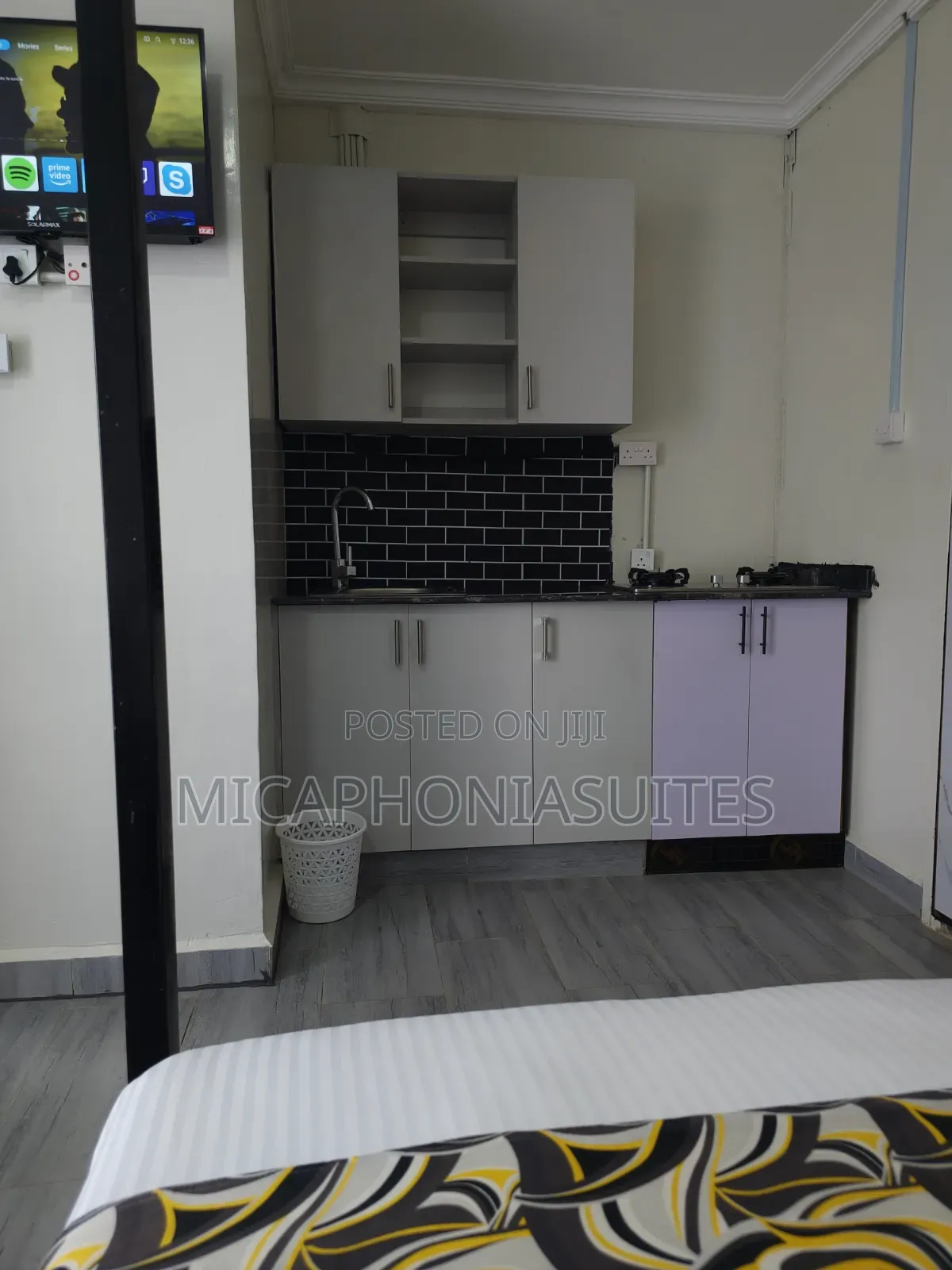 Studio Airbnb in Kware | Along Kangundo Road | Free Parking