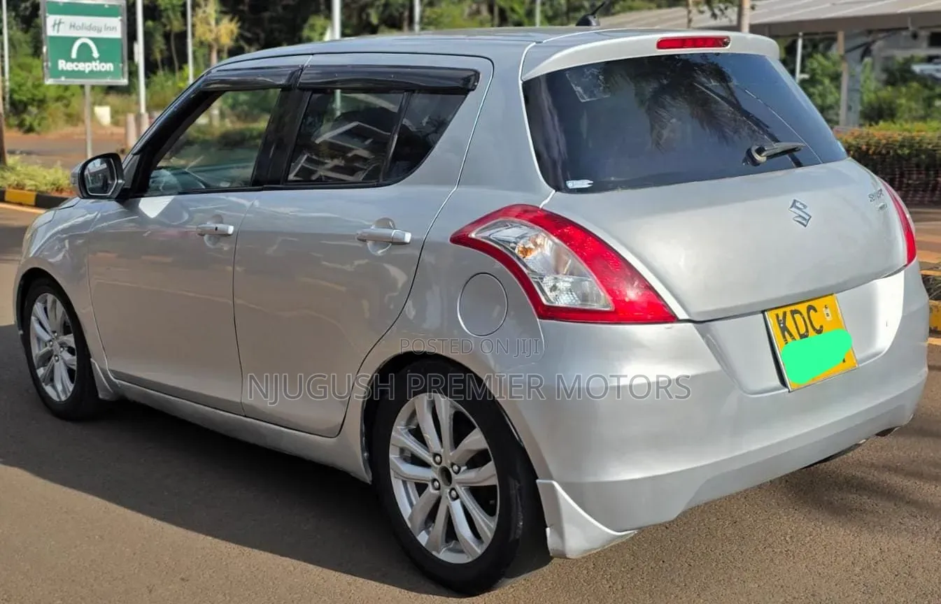 Suzuki Swift 2014 Silver