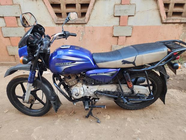 Bajaj Boxer 2023 Blue