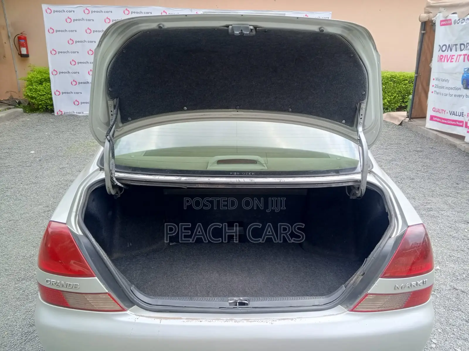 Toyota Mark II 2001 Silver