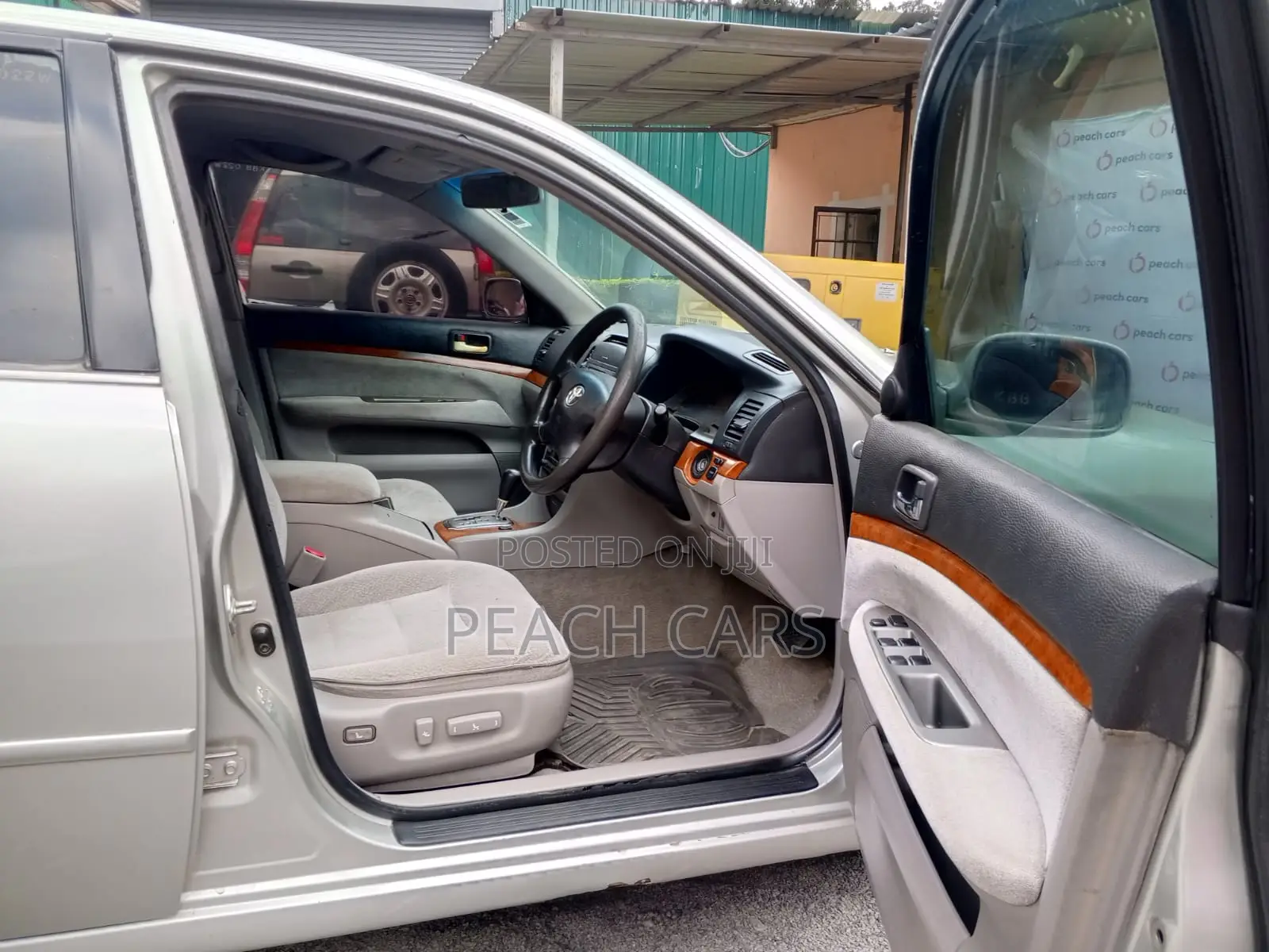 Toyota Mark II 2001 Silver